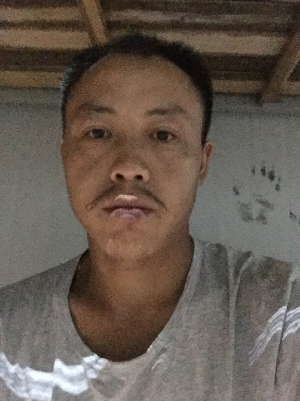 老曹的第二张照片--仪陇上门女婿服务网